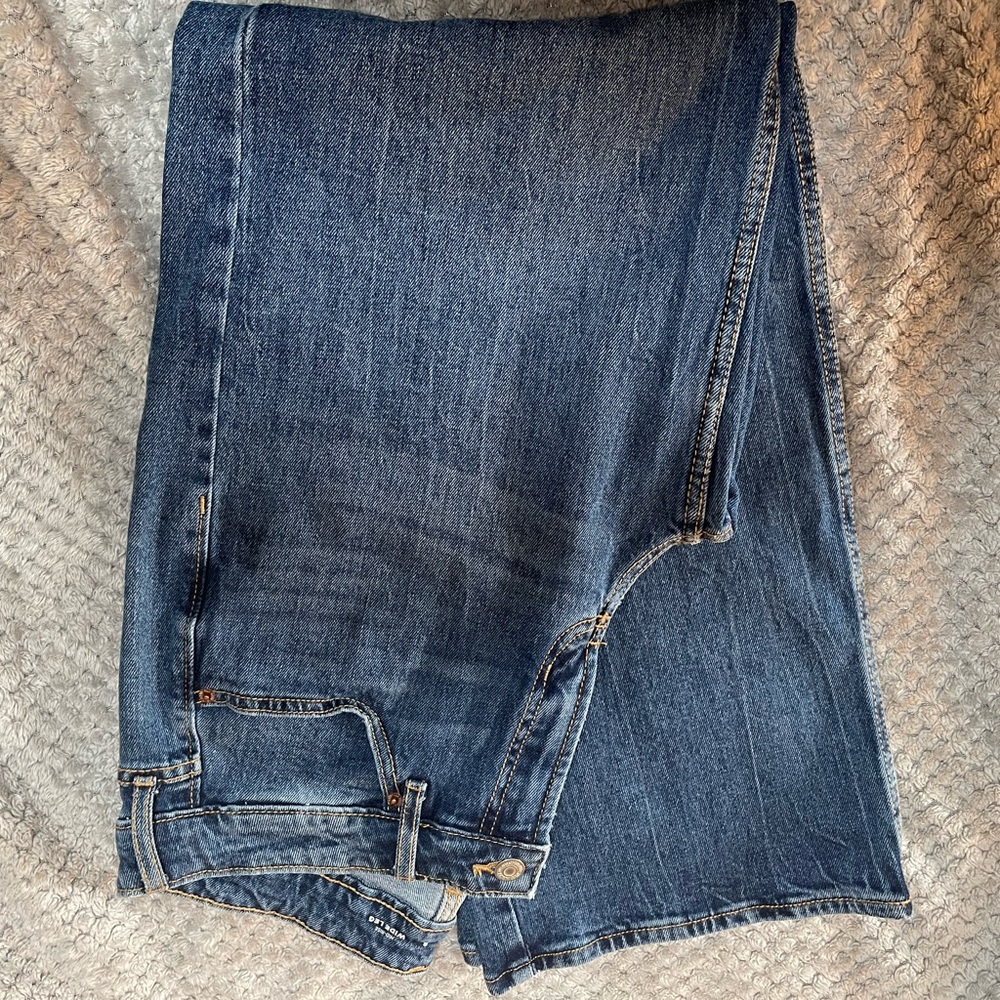 Old Navy Women's Blue Flare Jeans